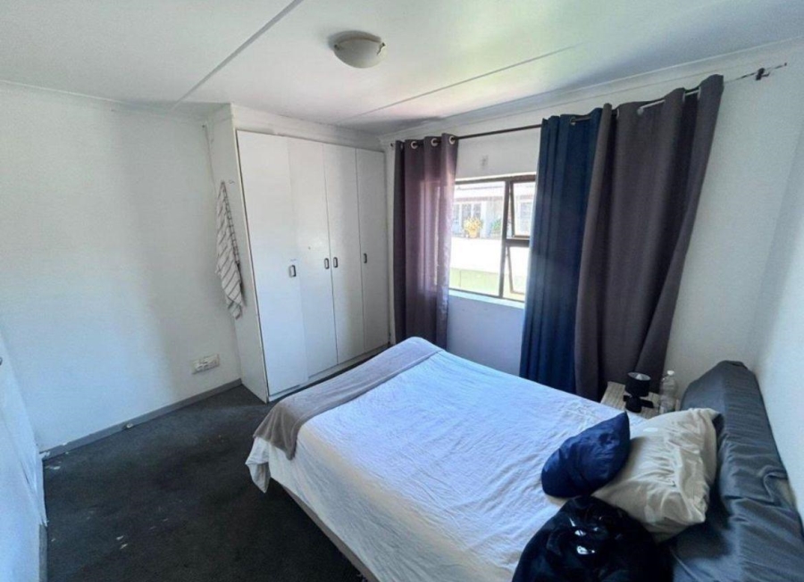 2 Bedroom Property for Sale in Parklands Western Cape